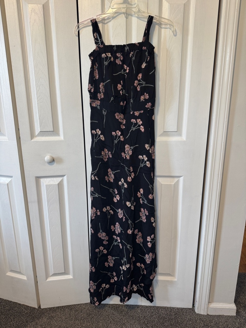 Flynn Skye Floral Off-Shoulder Maxi Dress - Black size small Altered Straps